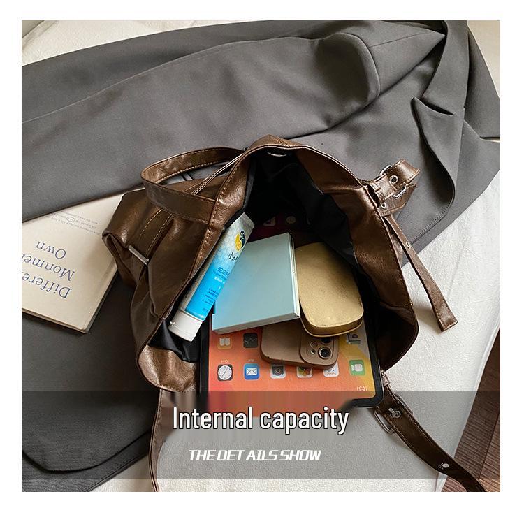 2025 Autumn Retro Large-Capacity Commuter Shoulder Handbag