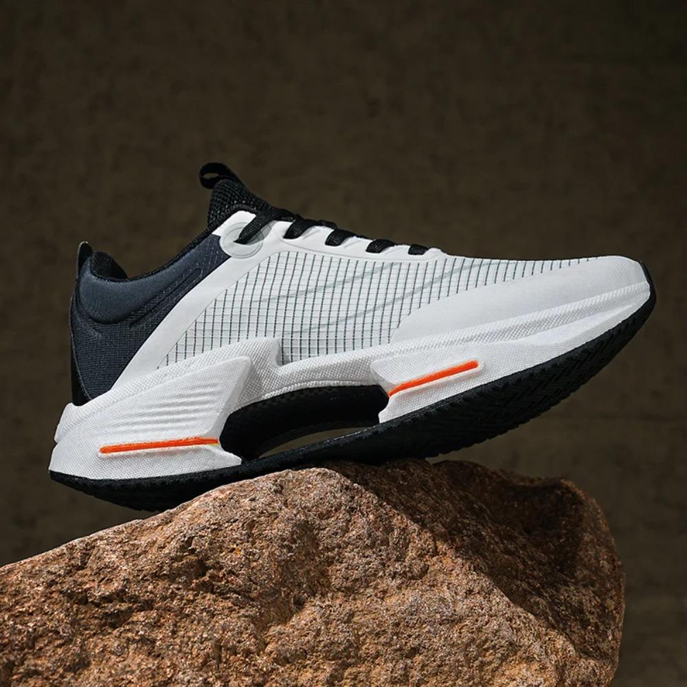 2025 Mens Sports Shoes Summer New Breathable Mesh Lightweight Cushioning Jogging Shoes Soft Sole Outdoor Running Shoes for Man