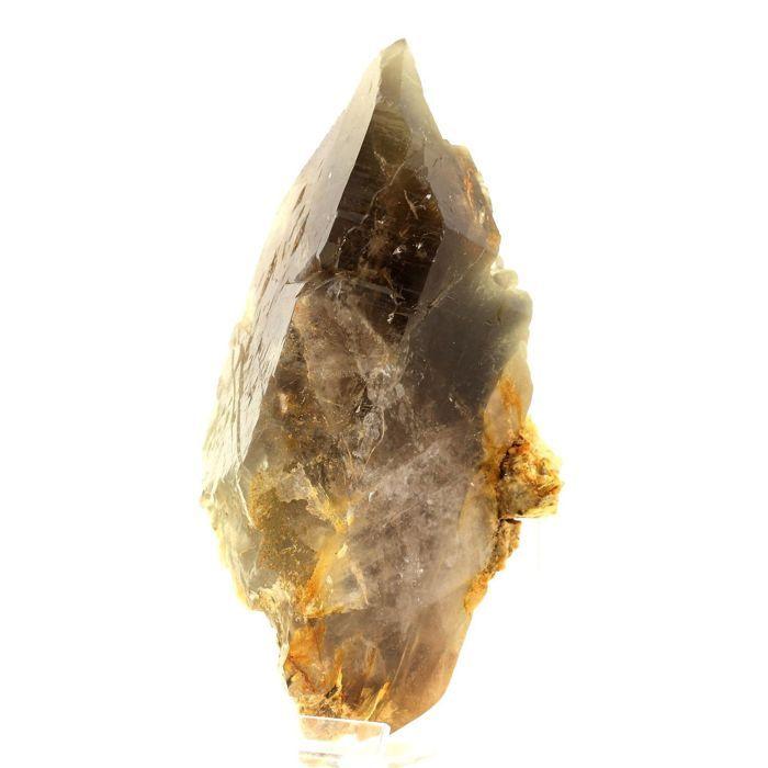 Pierres et Minéraux. Quartz fumé et Byssolite. 2536.5 ct. Massif de La Lauzière, Savoie, France..