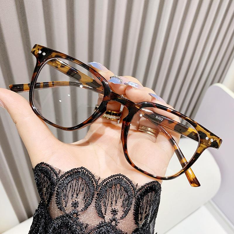 Retro Small Frame Anti-blue Glasses for Men and Women, Plain Face, Literary Myopia, Glasses Frame, Degree Flat Mirror.