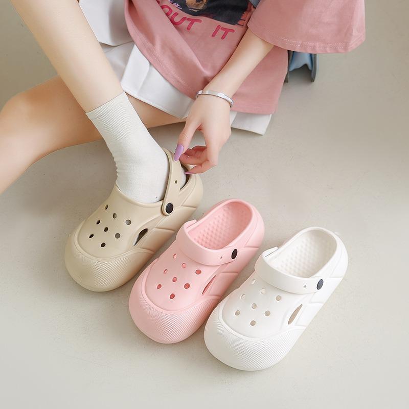 New summer cool slippers women's thick-soled bag head versatile hole shoes comfortable soft sole casual half drag