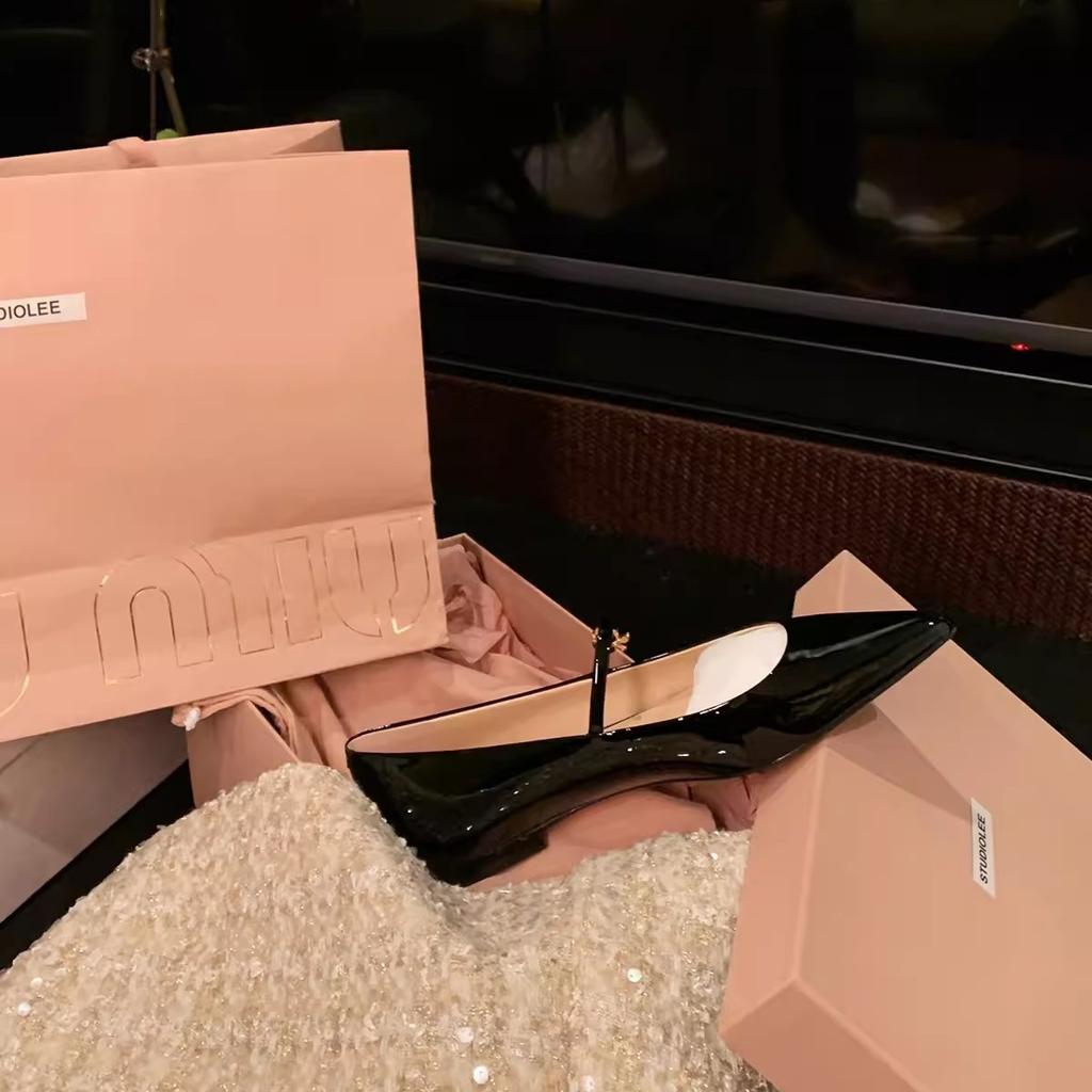 Sheepskin~ Grape mother temperament versatile pointed shoes, thin word with shallow mouth Mary Jane shoes women's flat shoes