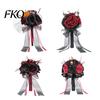 Bouquet di Fiori di Halloween Bouquet da Sposa Gotico, Fiori Artificiali Rosa Nero Rosso con Nastro Degradato con Mano Scheletrica Zucca Teschio per