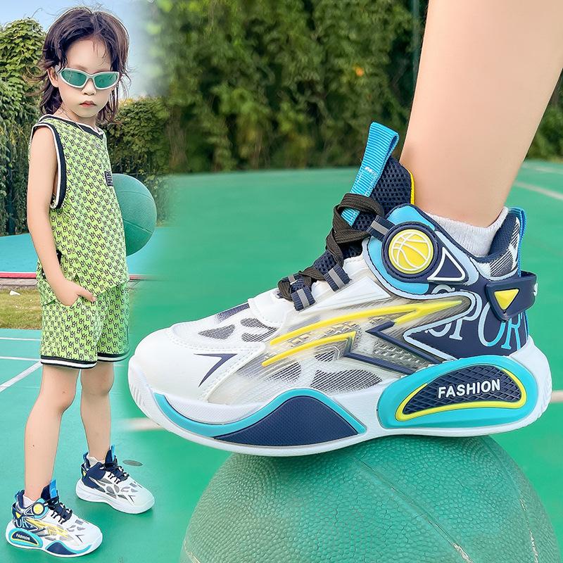 Jungen Basketballschuhe Kinder atmungsaktive Sportschuhe 2025 Frühling und Herbst neue mittelalte und ältere Kinder Mesh Laufschuhe Jungen Sneaker