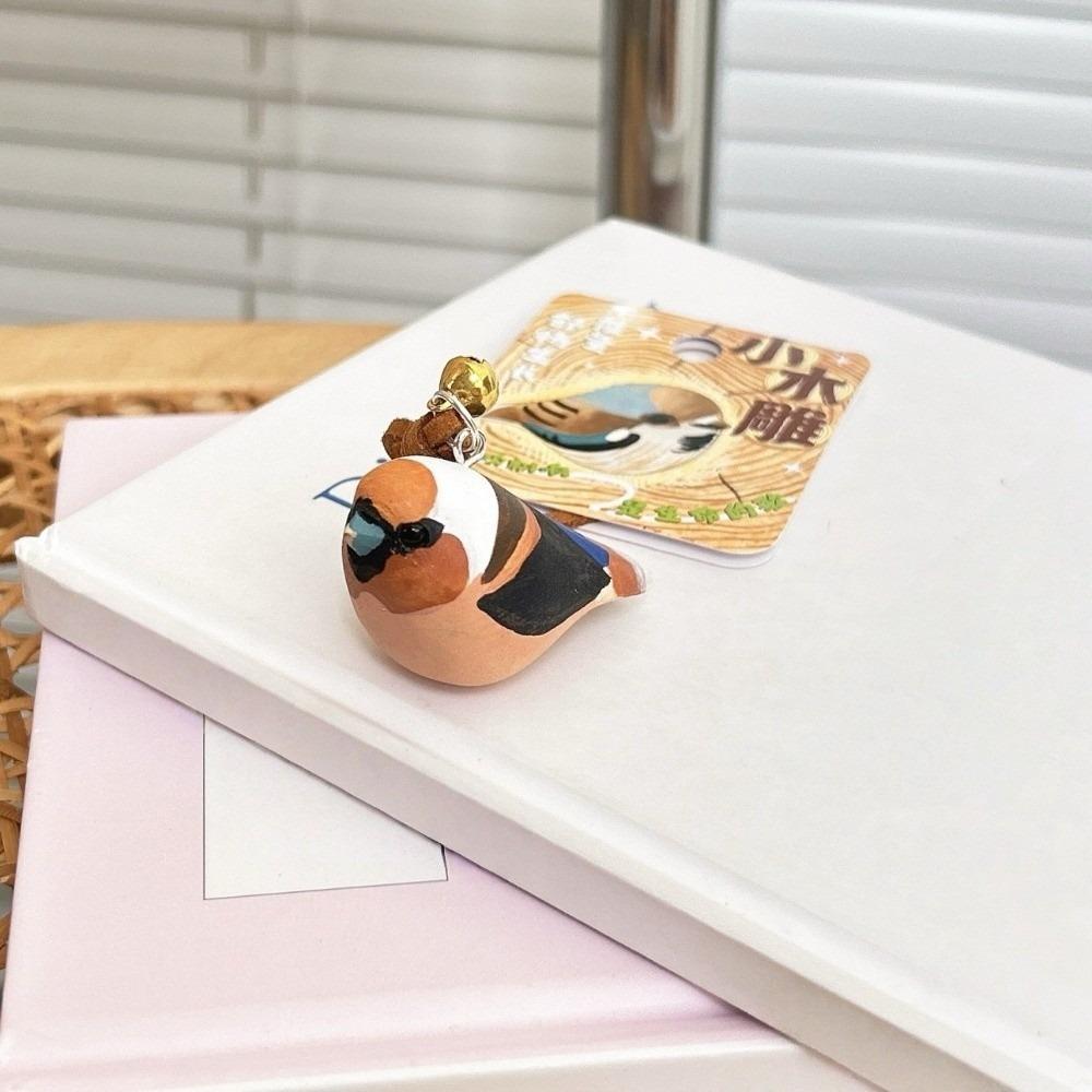 Cartoon Wood Carving Keychain Sparrow Brids Key Ring Unique Wooden Bird Pendant  Bag Hanging