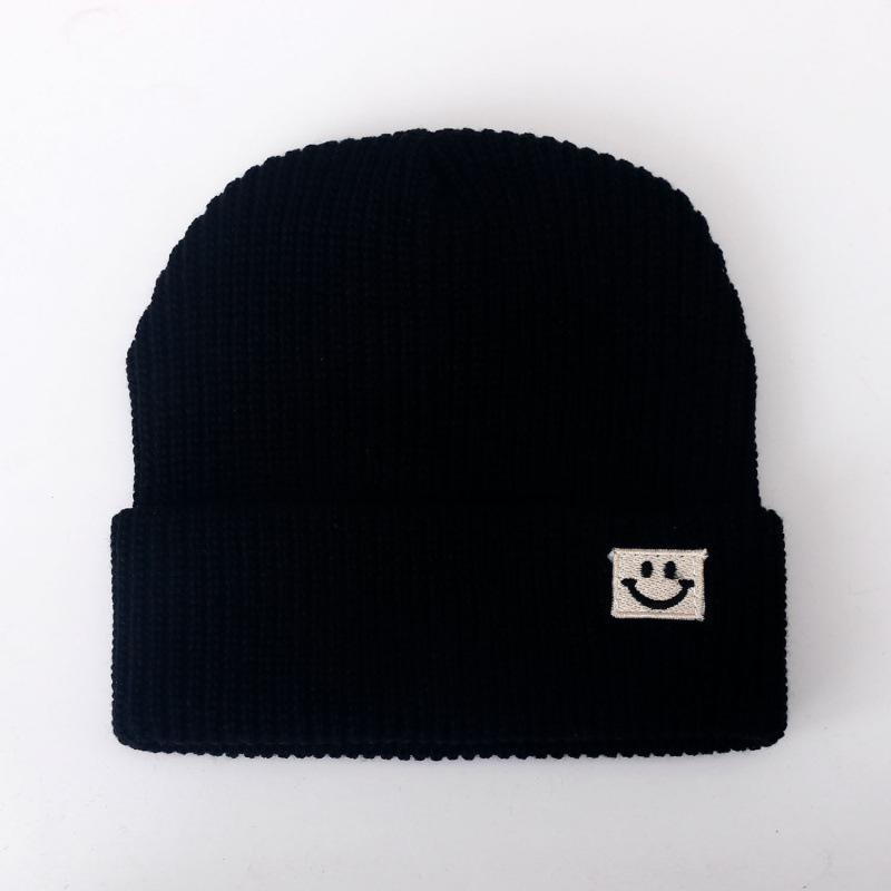 Cute Smiley Face Label Wool Hat Women's Autumn and Winter Warm Trend Versatile Ear Protector Black Knitted Hat Men
