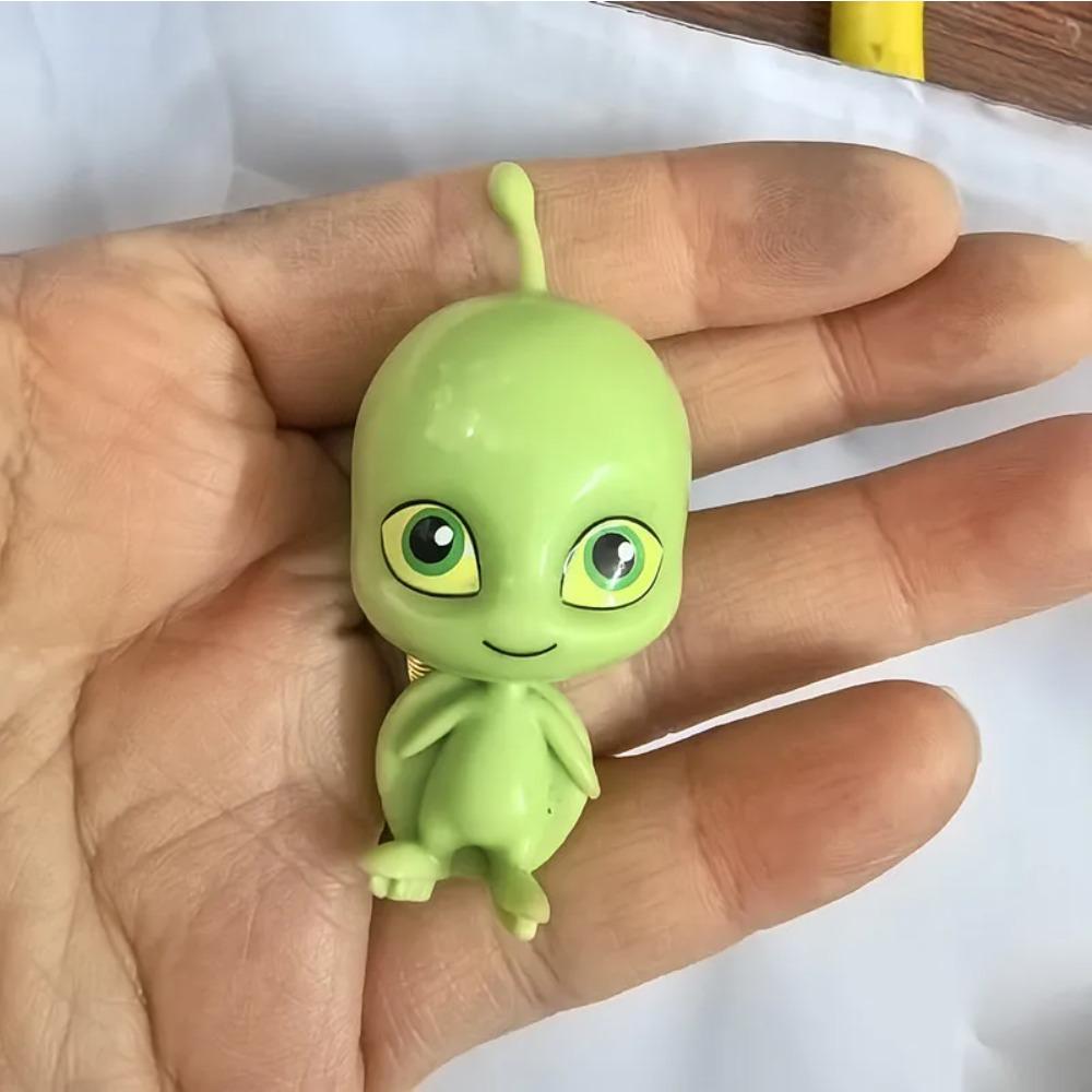 Lovely Pet Animal Cute Cat Money Puppy Insect Action Figure Anime Toys for Children