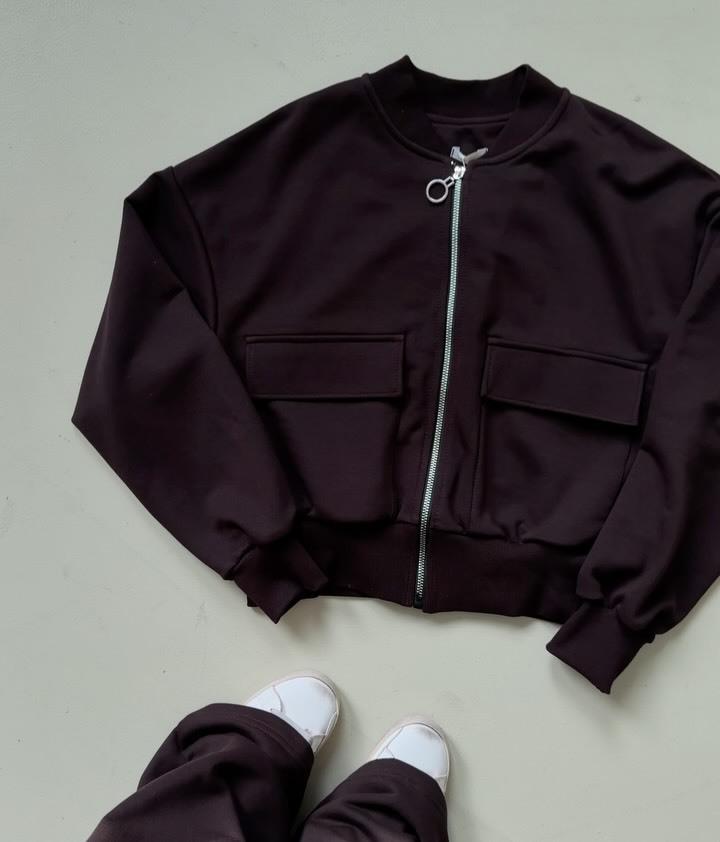 Women's Solid Color Zipper Pocket Sports Jacket & Pants Set - Casual Long Sleeve Two-Piece for Spring/Autumn 2026