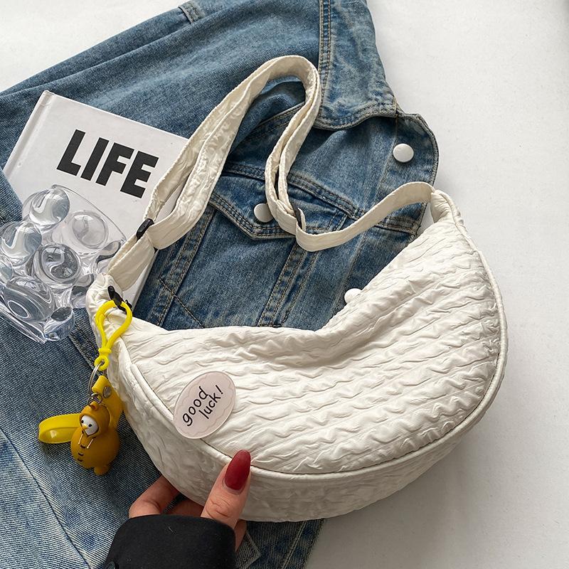 Cute and Versatile Niche Canvas Small Bag for Women New Women's Bag Korean Crossbody Bag Fashionable One-shoulder Dumpling Bag