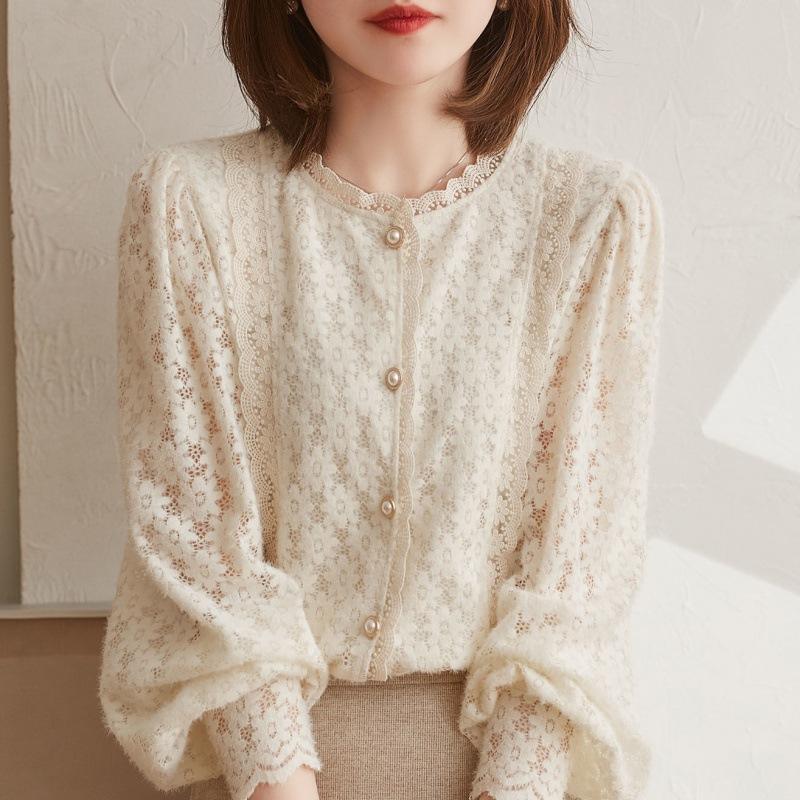 Autumn and Winter New Style French Lace Bottoming Shirt Women, Crocheted Hollow Lantern Sleeve Thin Women's Top