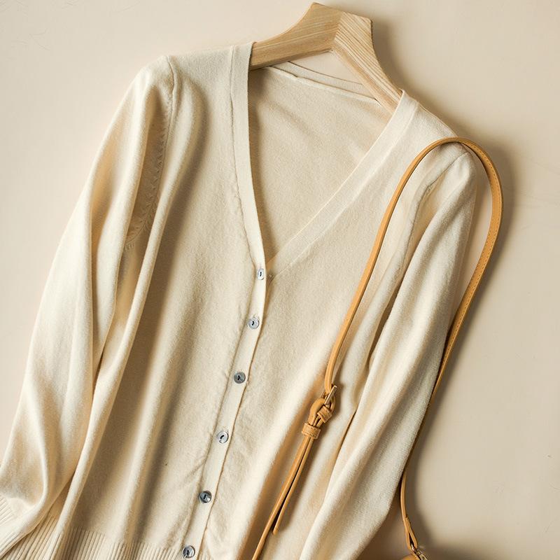 Women Cardigans Single Breasted Solid Knitted Shirt Spring Autumn Cardigan Korean Fashion V-neck Sweaters Knit Outerwear