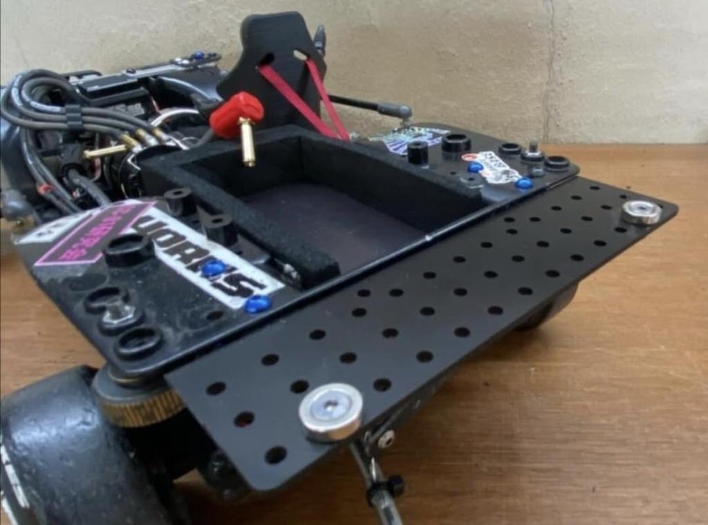 Metal Garage Japan Original TAMIYA Hentai Rear Trunk Plate CC-01 (MG-CC08)