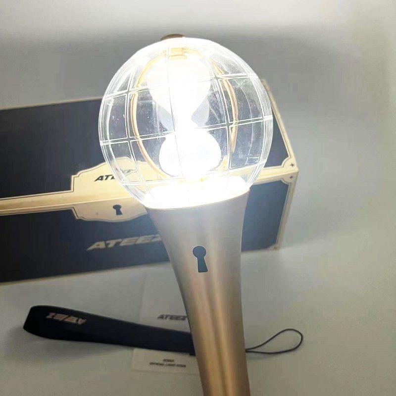 High Quality Kpop Ateezed Ver.2 Ver.1 Lightstick Globe Hand Lamp Concert Lamp Hiphop Light Stick Flash Fluorescent Fans Collection