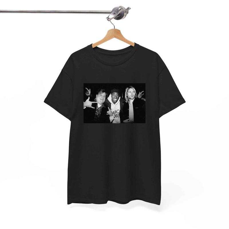 

2PAC rapper unisex T-shirts, featuring hip-hop legends and pioneers. XXL