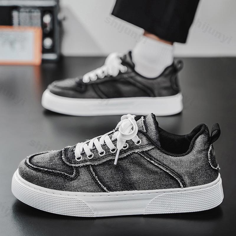 Fashion Spring New Men's 2025 Breathable Fabric Casual Shoes Fashion Trend Versatile Comfortable Non slip Lightweight chunky sneakers