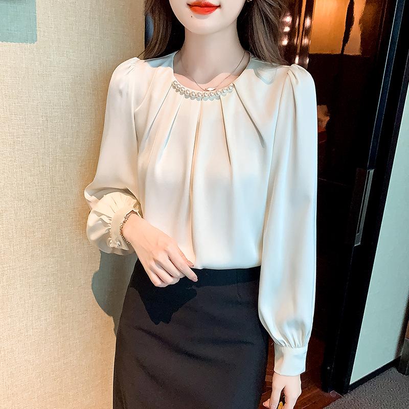 

Женская ретро атласная рубашка с жемчужной цепочкой - Весна/Осень 2024, с длинным рукавом, свободный пуловер-топ S бежевый