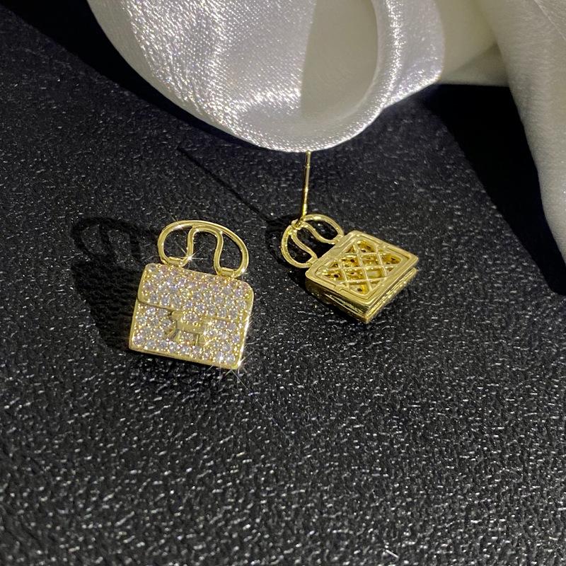 Elegant Korean Style Mini Hoop Earrings with Full Diamonds for Women - Simple, Versatile, and Fashionable