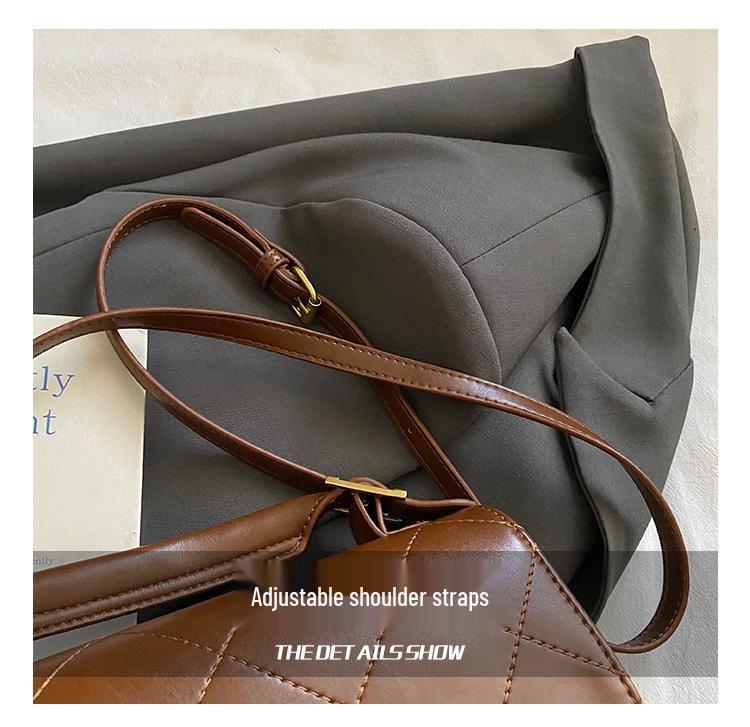 2025 Autumn Women's Frosted Diamond Pattern Chain Tote Shoulder Bag