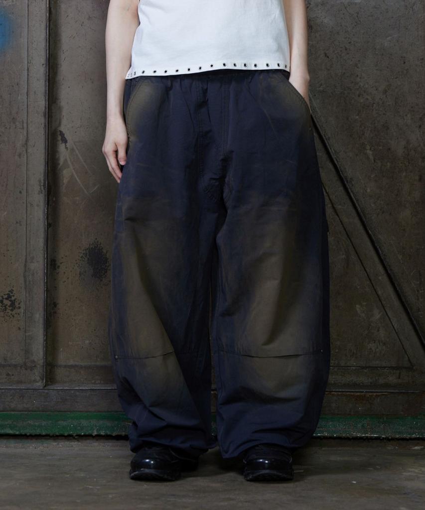 Naiteuwokeudeb Dust Nylon Wide Pants_Black