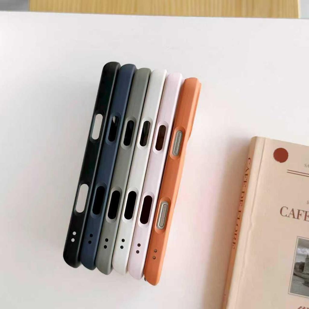 IPhone 17 Pro Max Magnetic Ring Holder Case with 16 Card Slots