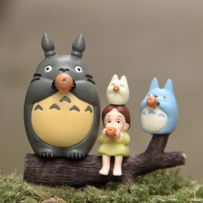 Neighbor Totoro My Anime Character Cat Girl Blowing Xun Mini Ornament Model