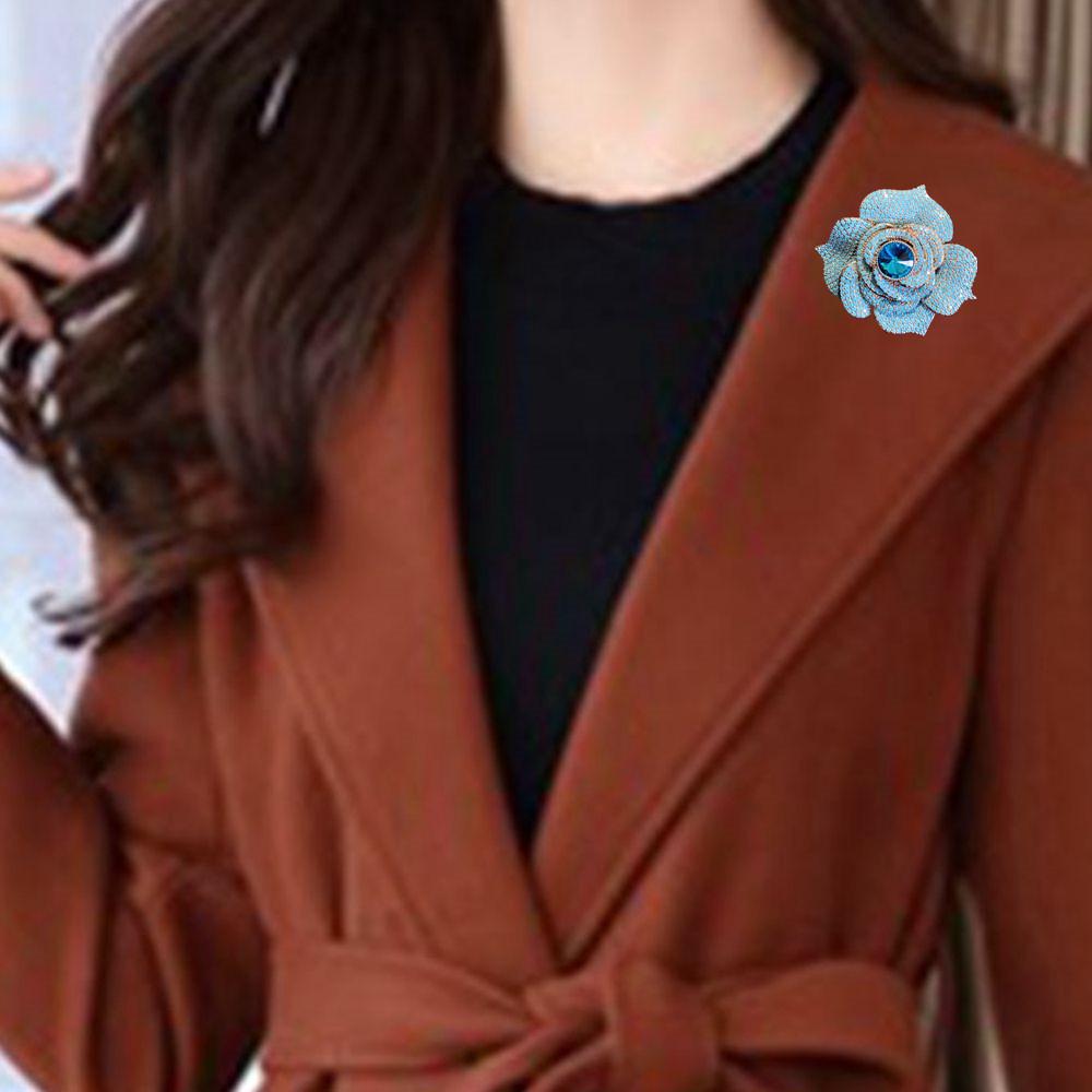 Chinese Camellia Brooch with Turquoise, High-End Corsage Sweater Chain, Women's Fashion Accessory