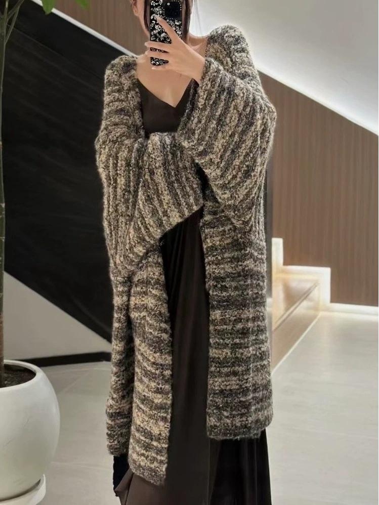 European & American Color-Block Mid-Length Knitted Cardigan: Casual Loose Fashion Sweater Coat for Women