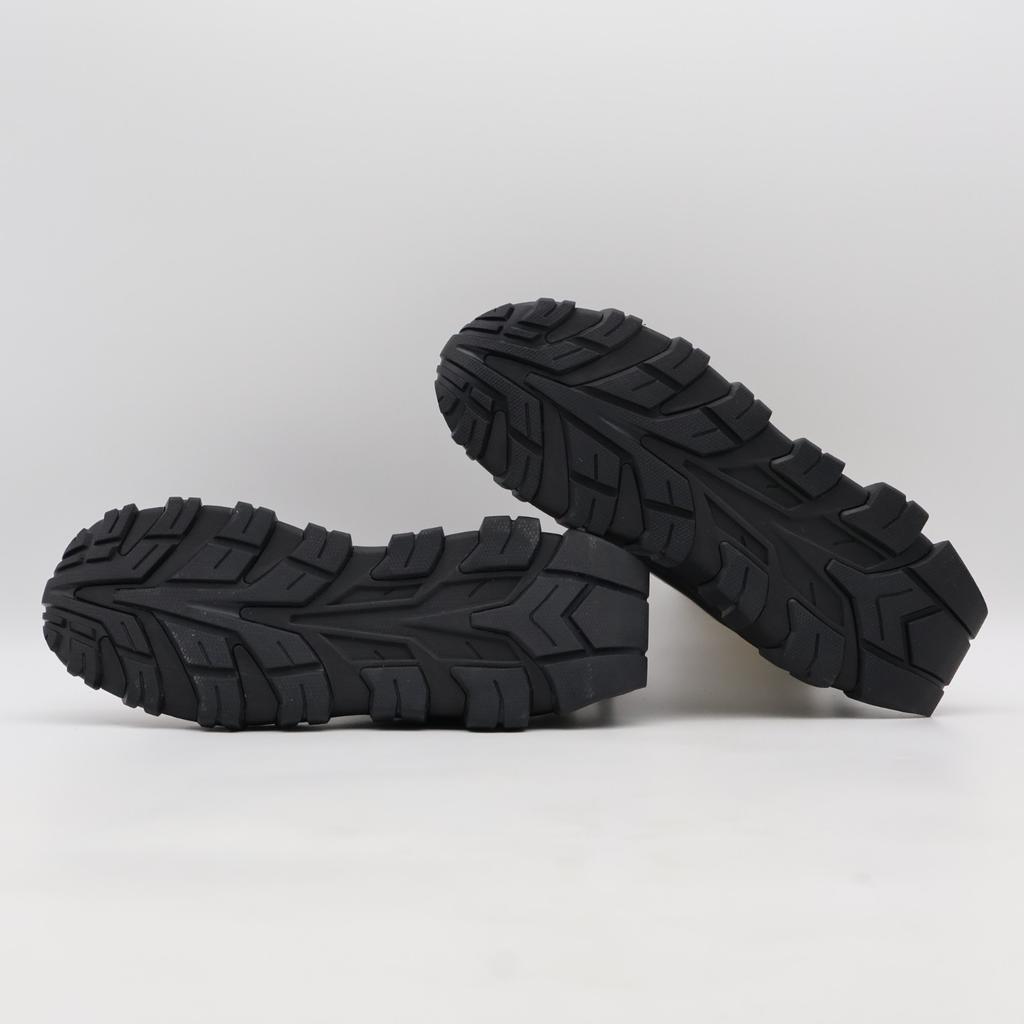 1183C450-001 ONITSUKA TIGER CRESTY FLEK BLACK BLACK (Men's)