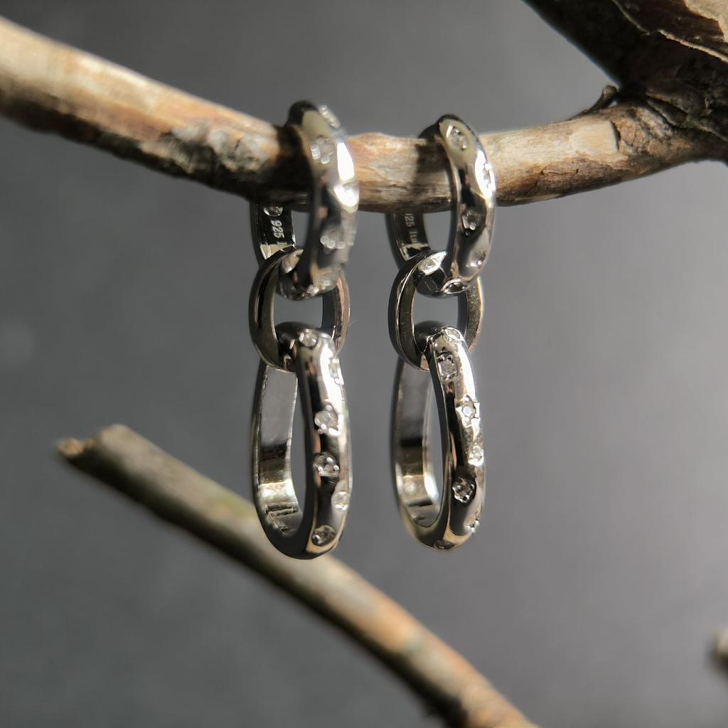 Silver Earrings with Cubic Zirkonia (2193470)
