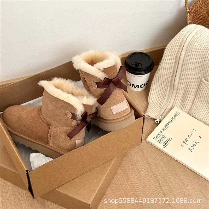 Henan Sangpo snow boots classic sheepskin fur integrated warm versatile