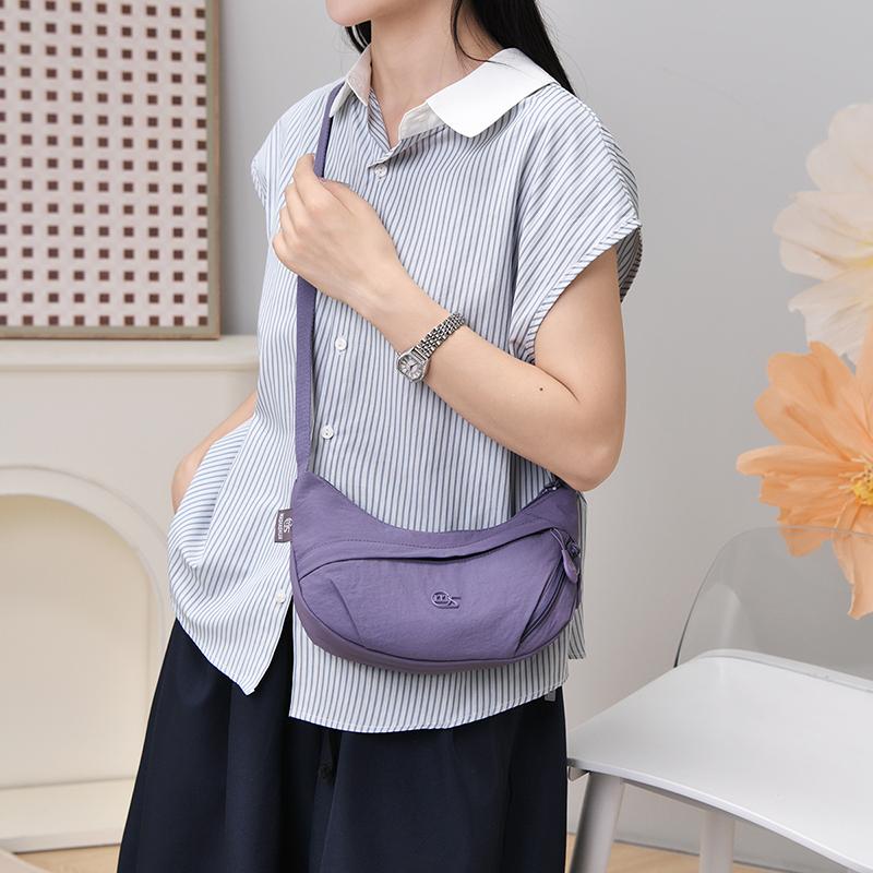 Korean Style Large Capacity Versatile Dumpling Bag Single Shoulder Crossbody Handbag Cute School Bag Simple Urban Style
