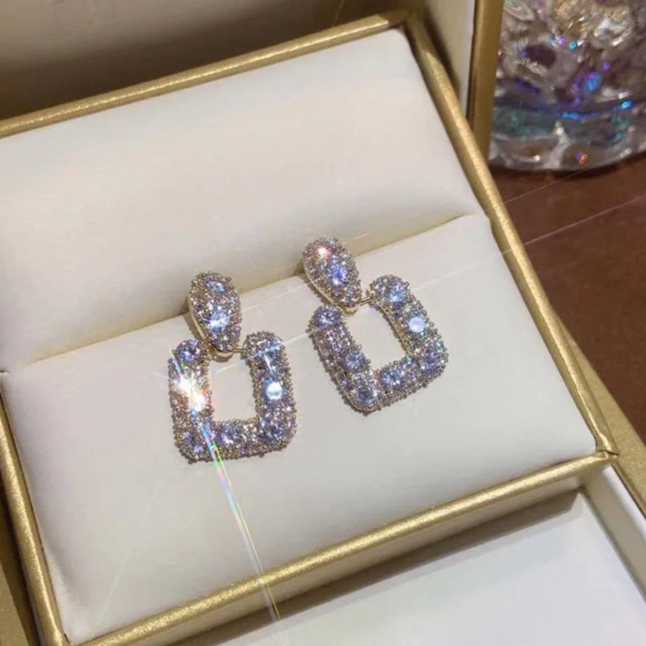 

Модные серьги-иглы из стерлингового серебра S925 для прямой трансляции