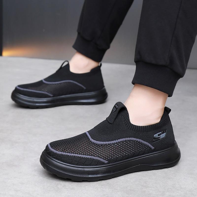 Shoes men's summer new men's casual versatile round head soft sole wear-resistant breathable mesh shoes single shoes one pedal