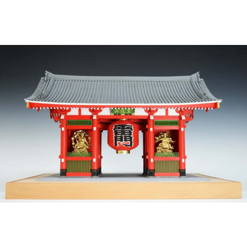 Woody Joe 1/50 Kaminarimon Painted Wooden Model Assembly Kit