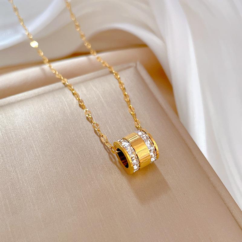 Stainless Steel Punk Hip-Hop Style Necklace Temperament Simple Front Buckle Collarbone Chain