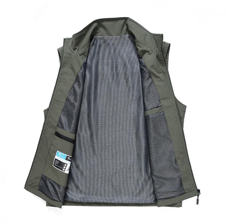 Spring Men's Breathable Outdoor Photography and Fishing Vest with Stand Collar and Logo Print