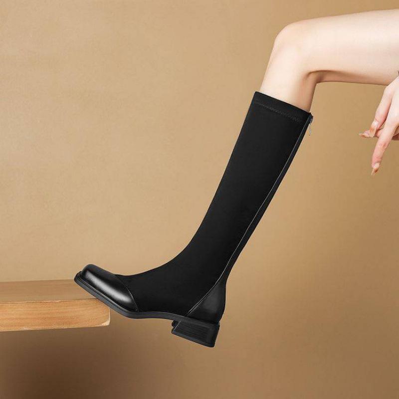 Autumn and winter suede large size women's boots, rear zipper, solid color, medium heel rubber sole, square heel, Korean version of the new Martin