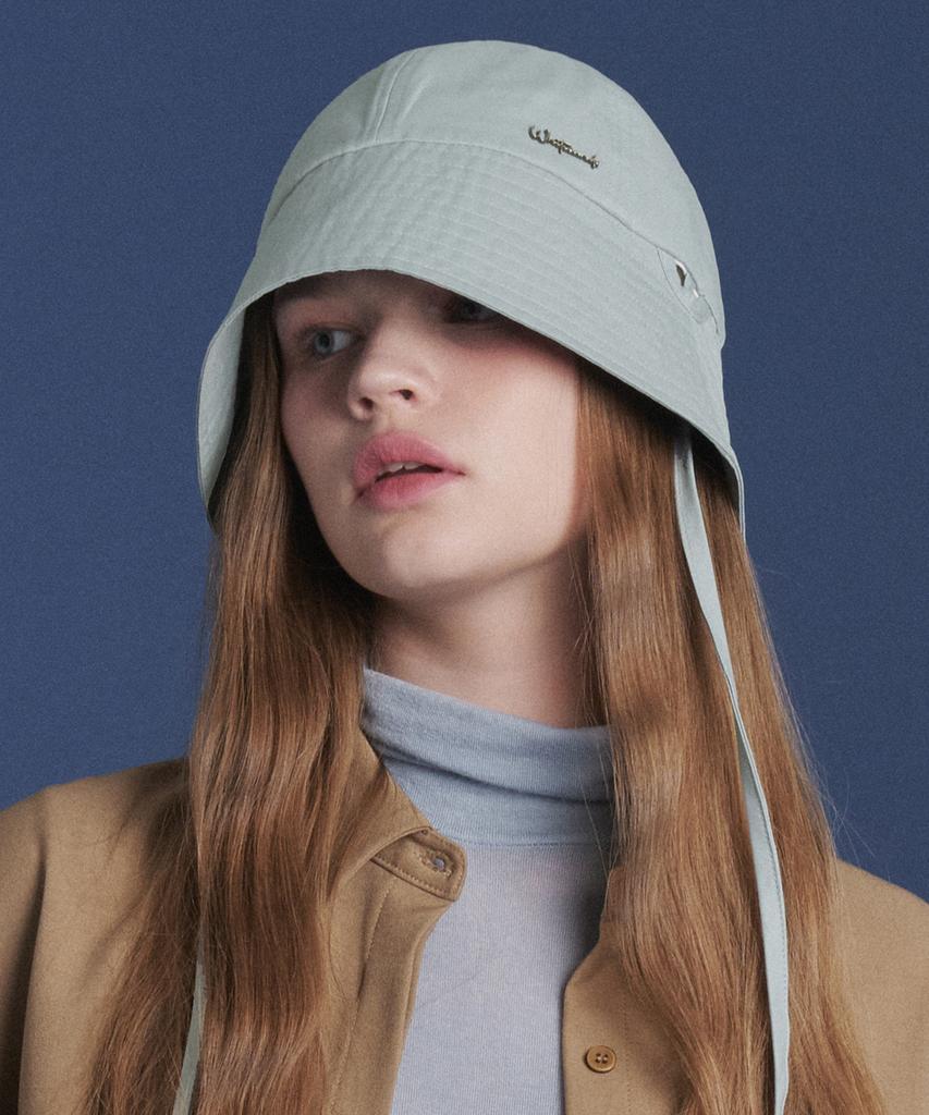 Hwaiteusaenjeu String Short Bucket Hat Andorra (4 Colors)