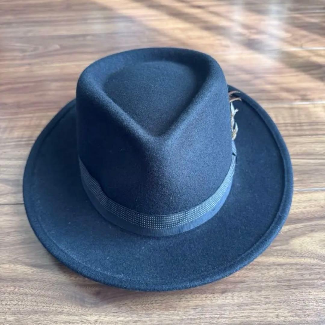 Used Brixton black felt hat size M