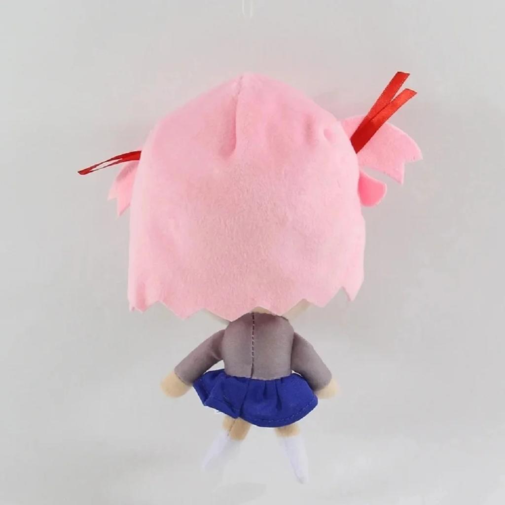 20cm Oyun Doki Doki Edebiyat Kulübü Peluş Oyuncaklar Anime Cosplay Monika Natsuki Sayori Yuri Bebekler