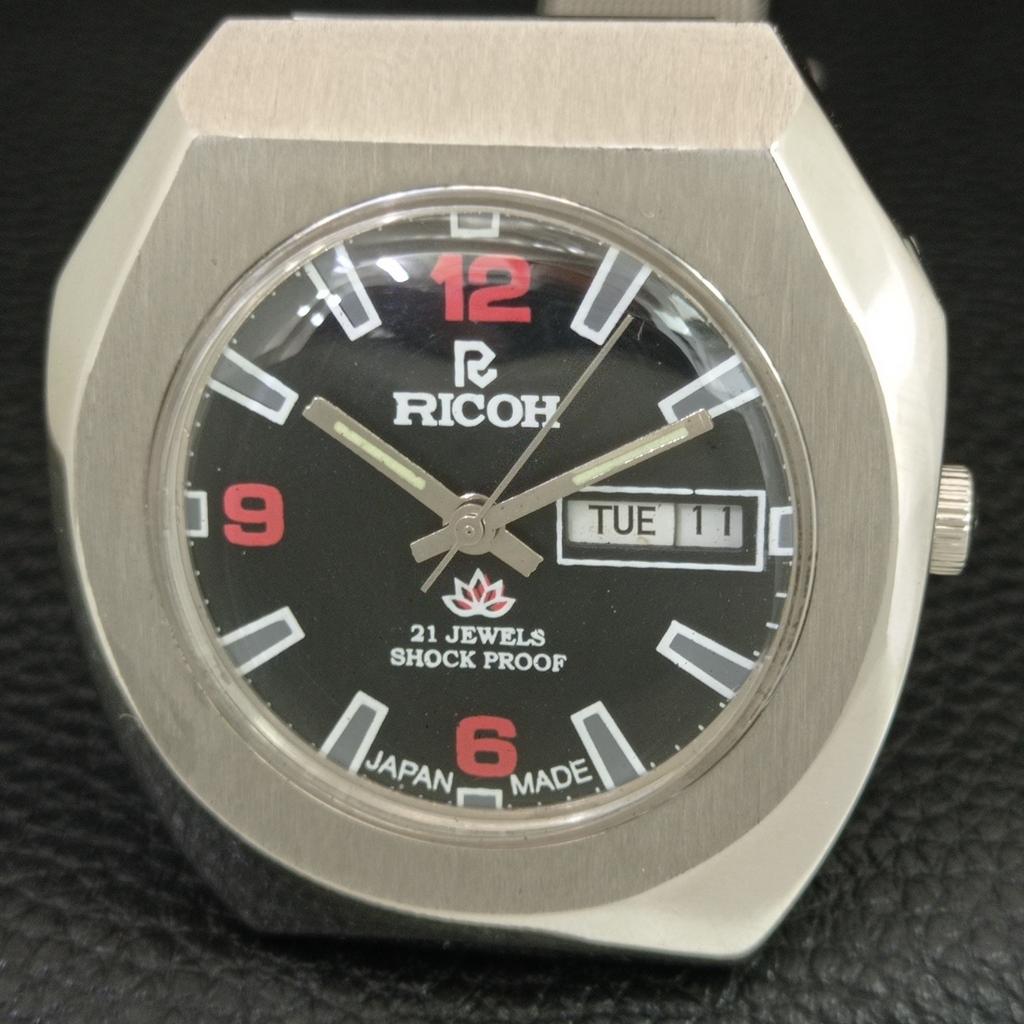 VINTAGE RICOH R31 AUTOMATIC JAPAN MENS BLACK COLOR DIAL WATCH a707929-1