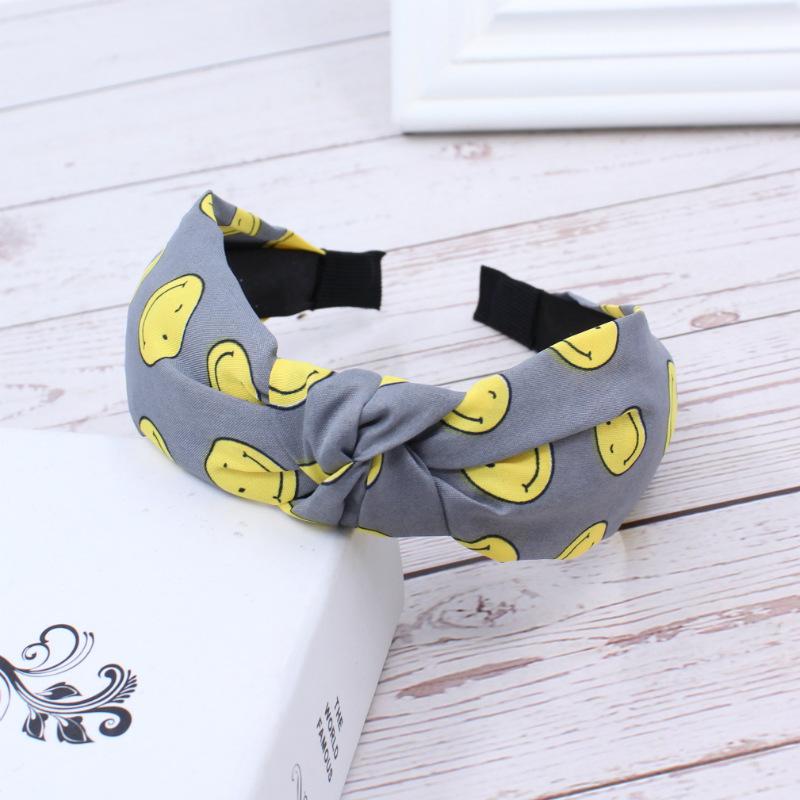 Fabric headband female Yiwu headdress jewelry autumn and winter feeling wide edge versatile high skull top headband hairpin