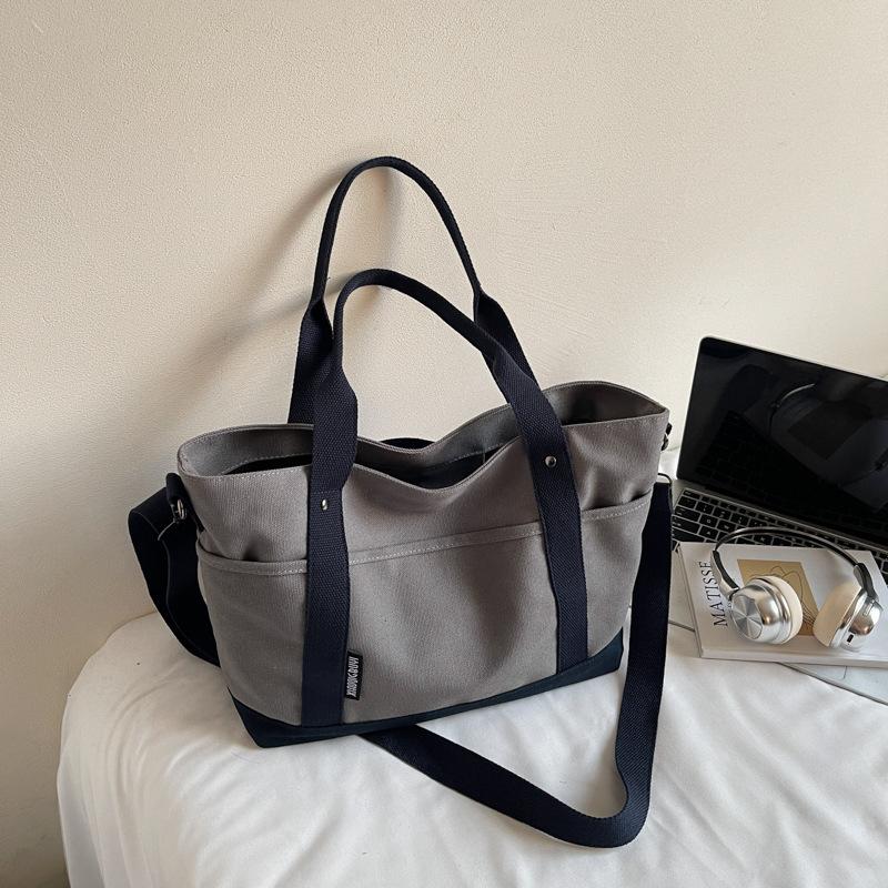 Large capacity bag fashion trend tote bag leisure 2025 summer new foreign style women shoulder messenger bag