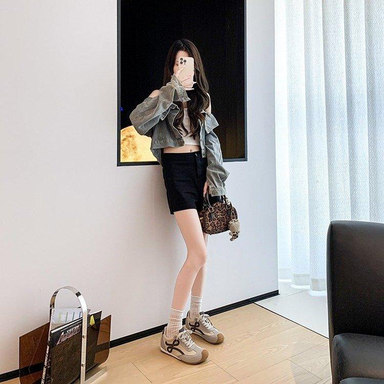 In the autumn of 2025, the new inner height-increasing German training shoes women's color matching lace-up Forrest Gump shoes flat-bottomed versatil