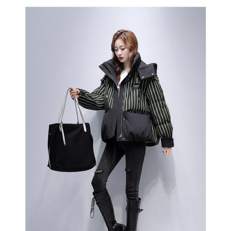 Short Winter Puffer Jacket Women Youth Fashion Quilted Coat Small Size High Quality Brand