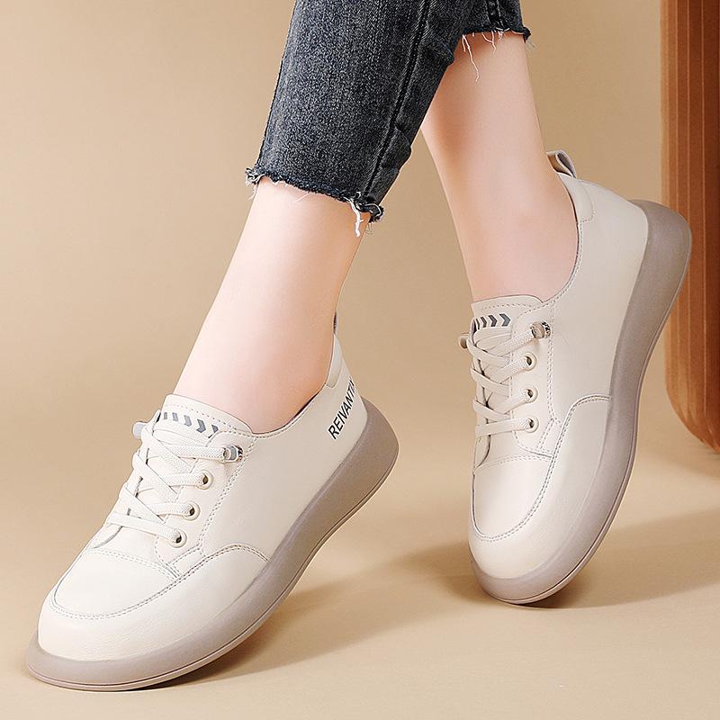 Soft Sole Soft Surface Autumn New Light and Not Tired Feet Casual Shoes