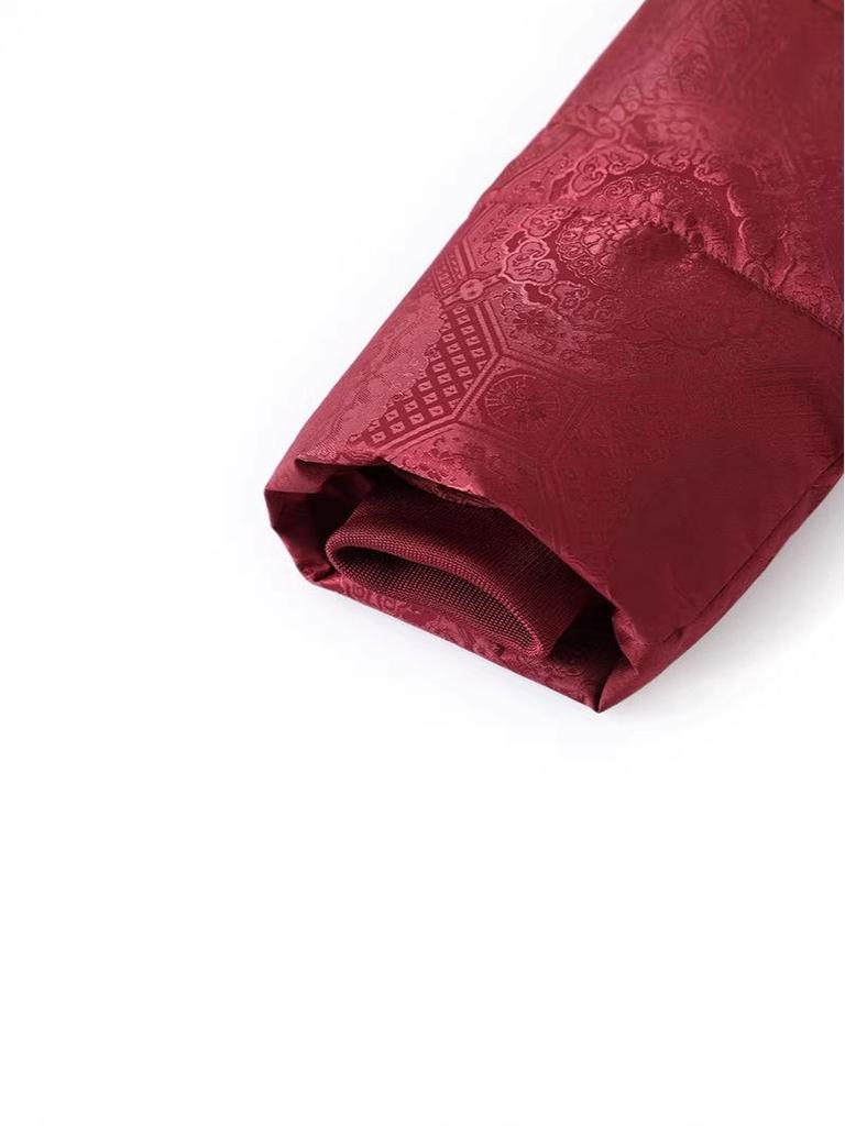 Red Spring Festival Winter Jacket for Mothers – Stylish, Warm, Cotton-Padded Outerwear for Middle-Aged and Elderly