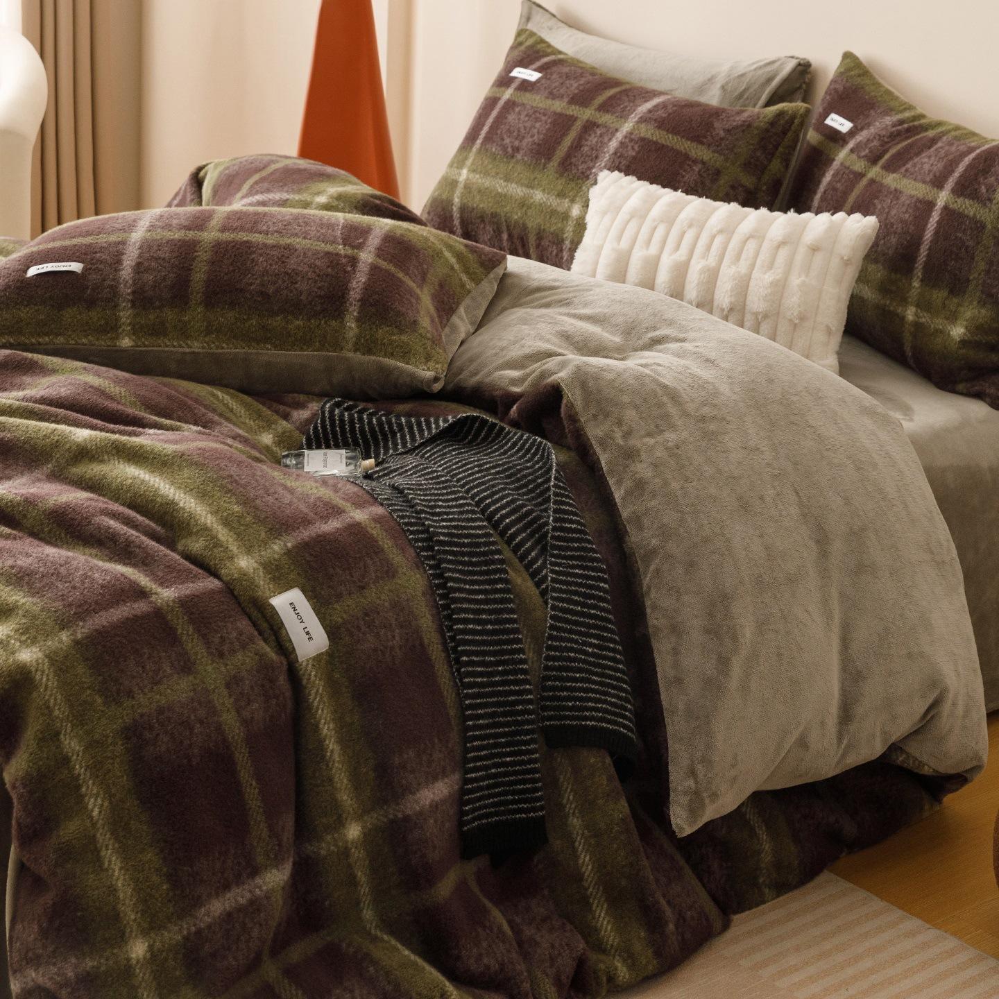 

Утолщенный комплект из четырех предметов из молочного флиса для кровати, ретро имитация кашемира, двустороннее коралловое флисовое пододеяльник, простыня, комплект из трех предметов 3pc 150x200 quilt