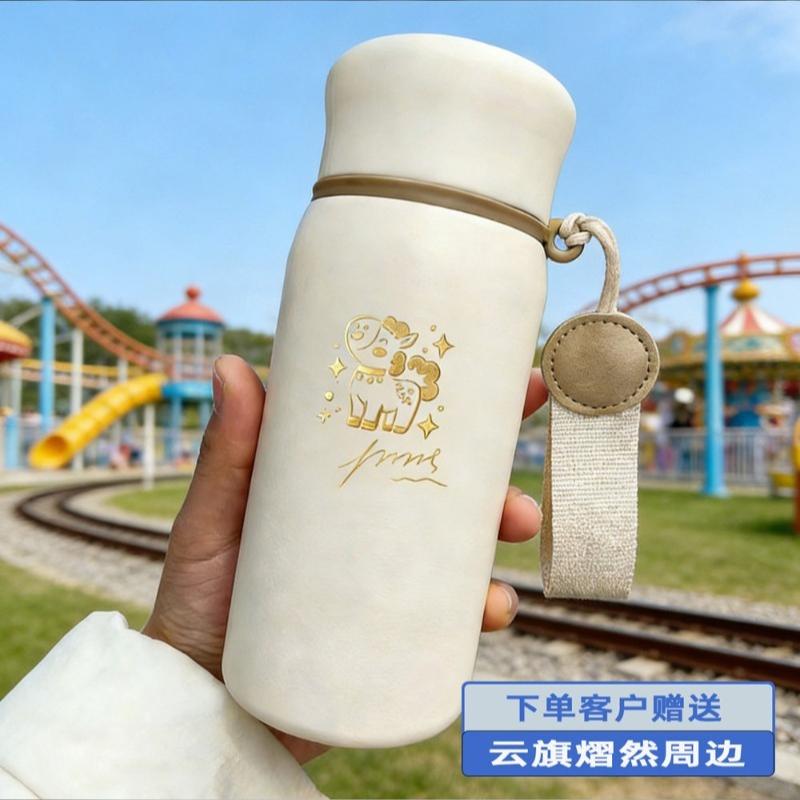 Pu hand-painted bronzing pony car sticker Yunyi 99 mobile phone thermos cup water cup decorative sticker car glass sticker 5x5cm