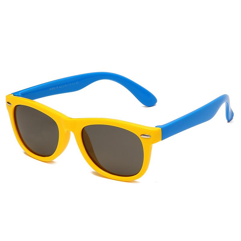 Personalized Color-Block Kids' Sunglasses: Fashionable, Anti-UV, Windproof, and Sandproof.
